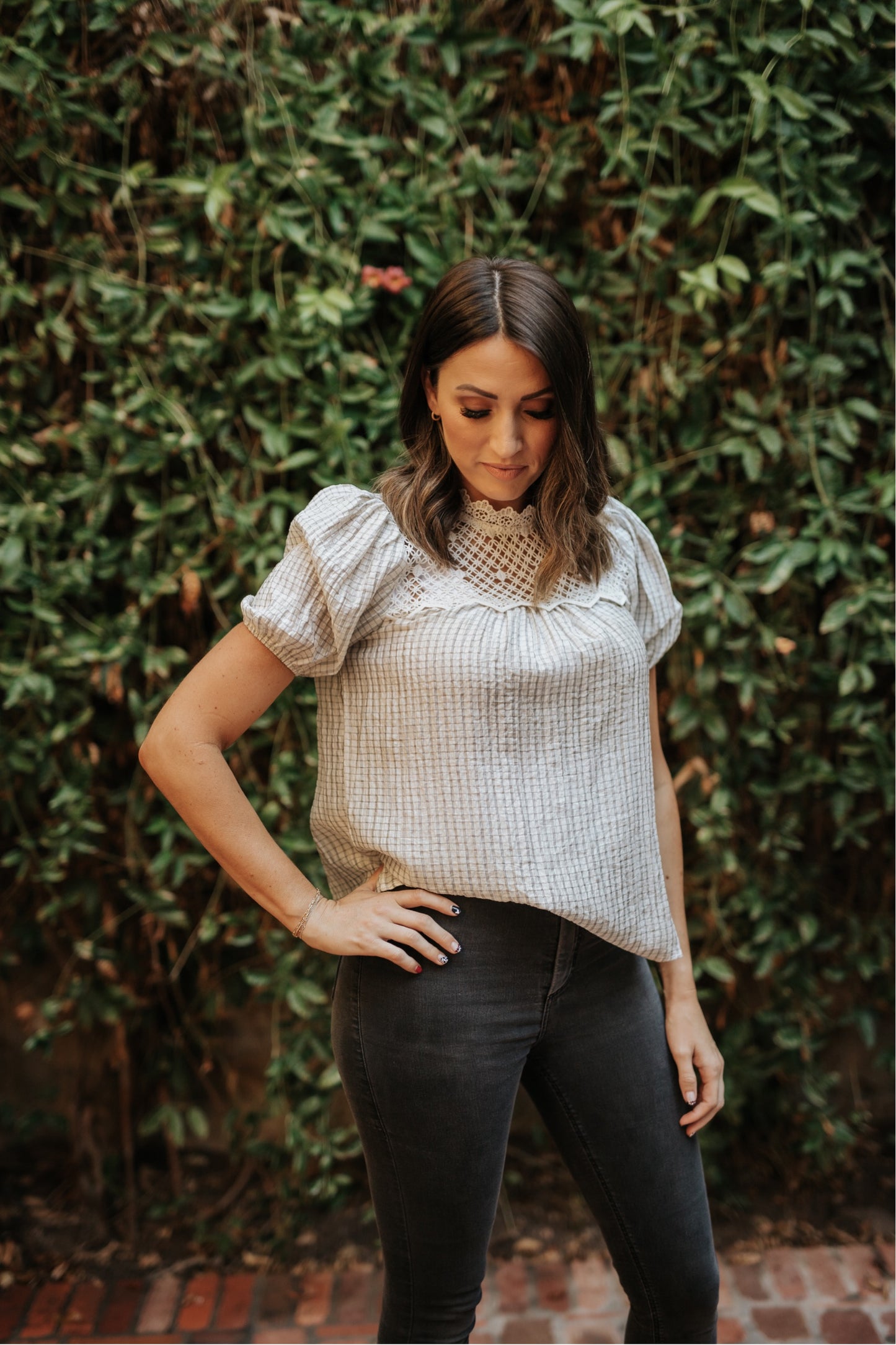 RILEY STONE TEXTURED GRID TOP